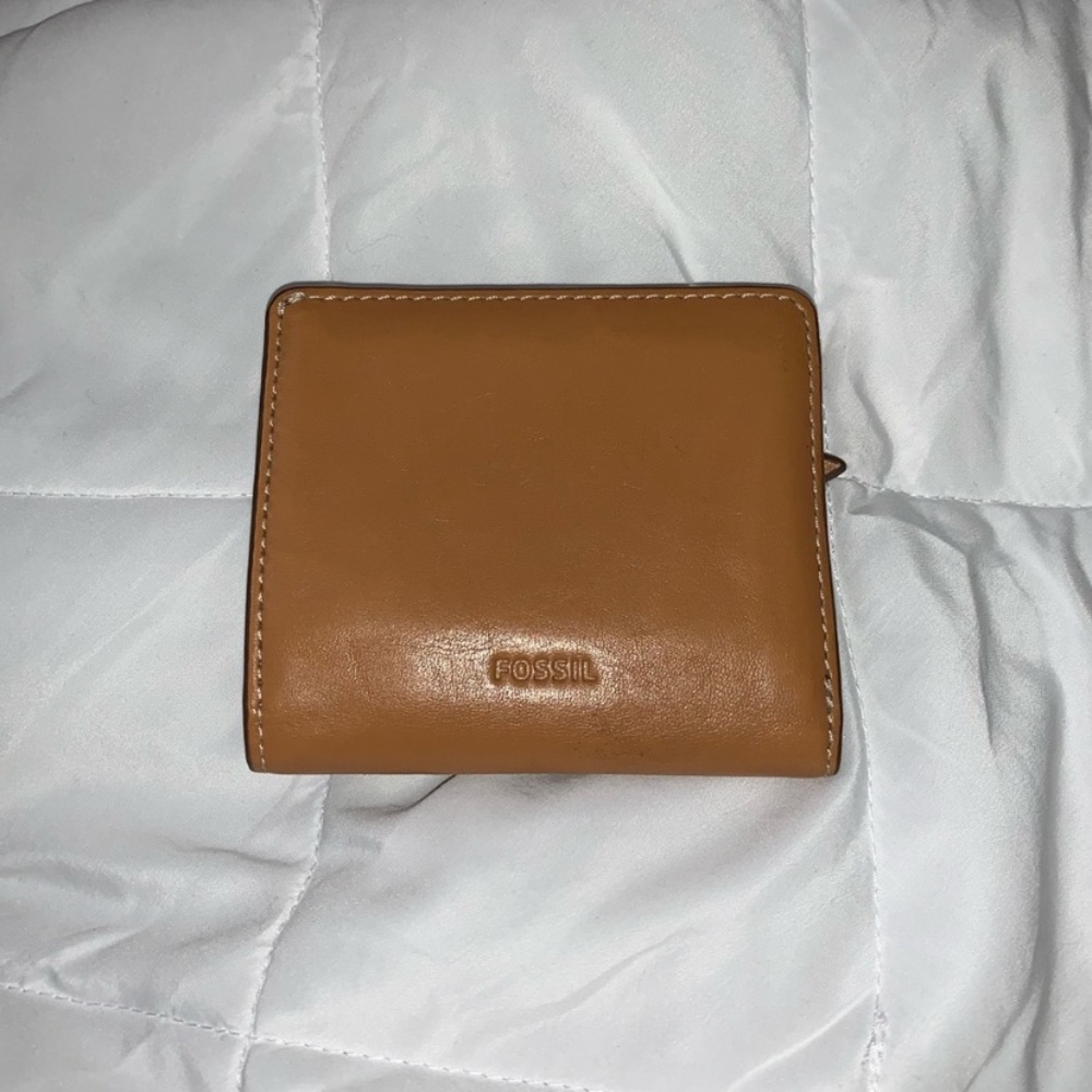 Fossil Wallet!